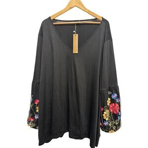 Bloomchic Womens Size 30 Black Embroidery Puff Sleeve Tunic Top